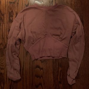 Women’s long sleeve crop top